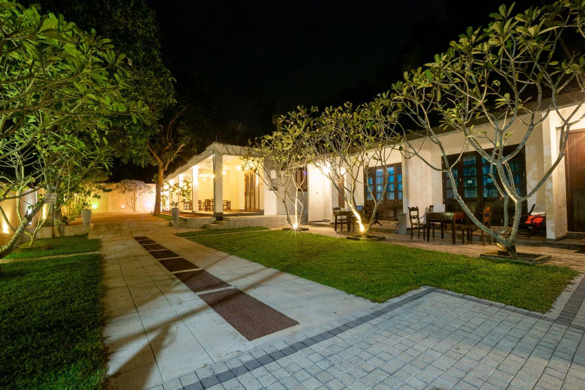 Coastal Villa Mirissa Exterior foto
