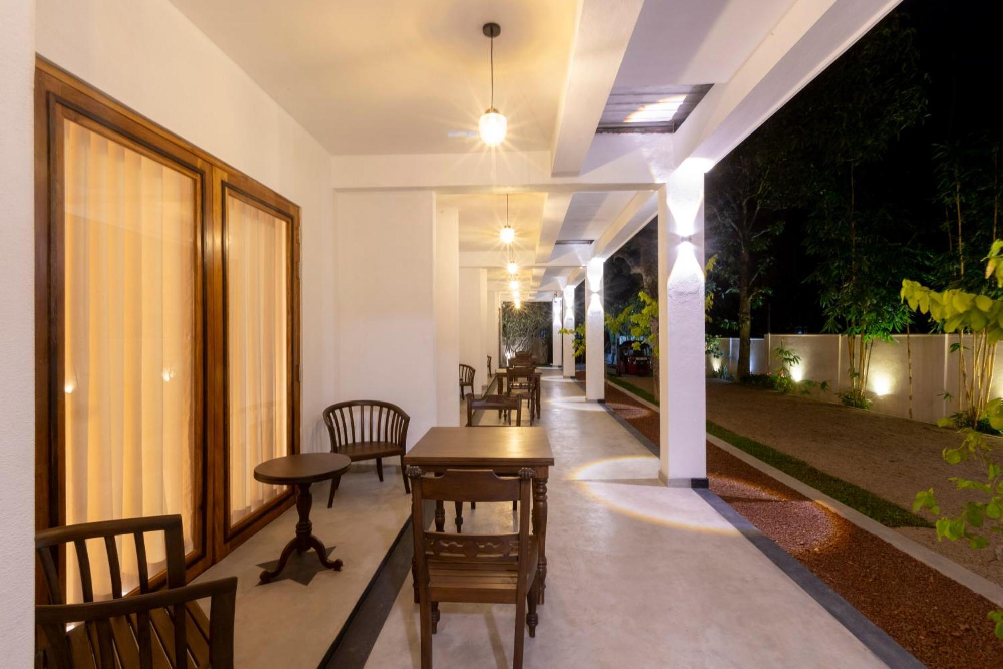 Coastal Villa Mirissa Exterior foto
